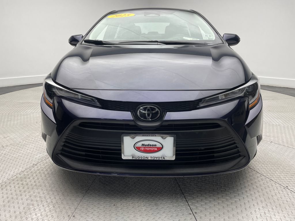 Used 2025 Toyota Corolla LE Sedan