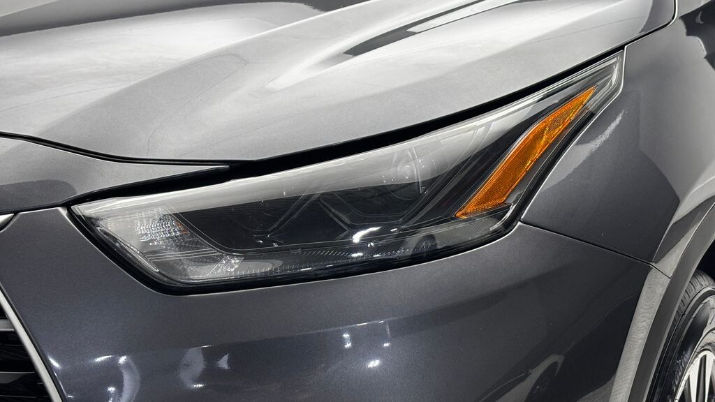 Used 2023 Toyota Highlander XLE SUV