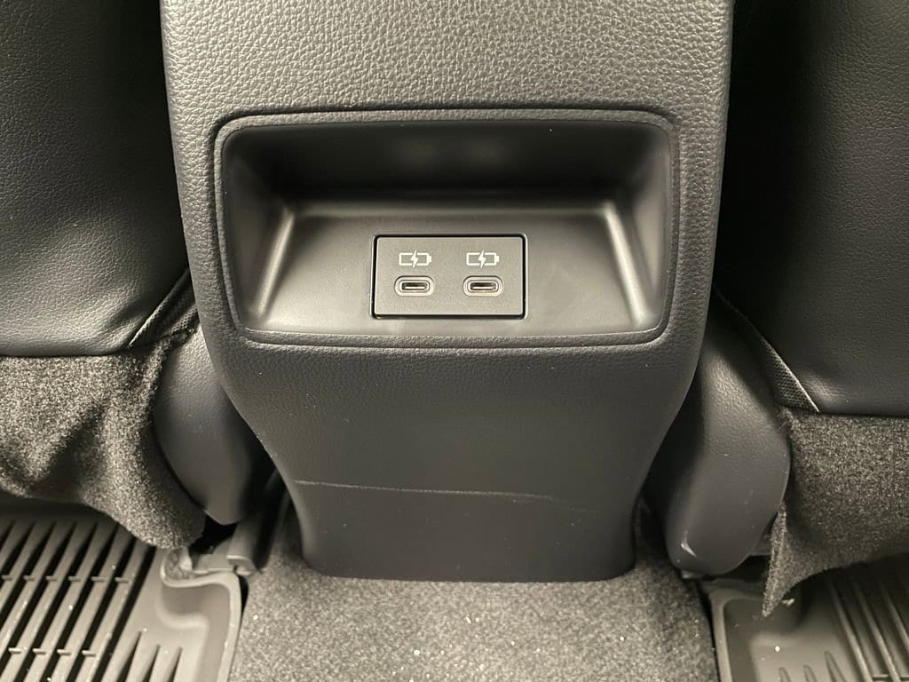 2026 Toyota Corolla XSE - Photo 39