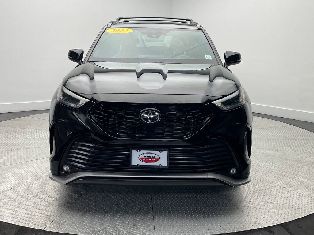 Used 2022 Toyota Highlander XSE SUV