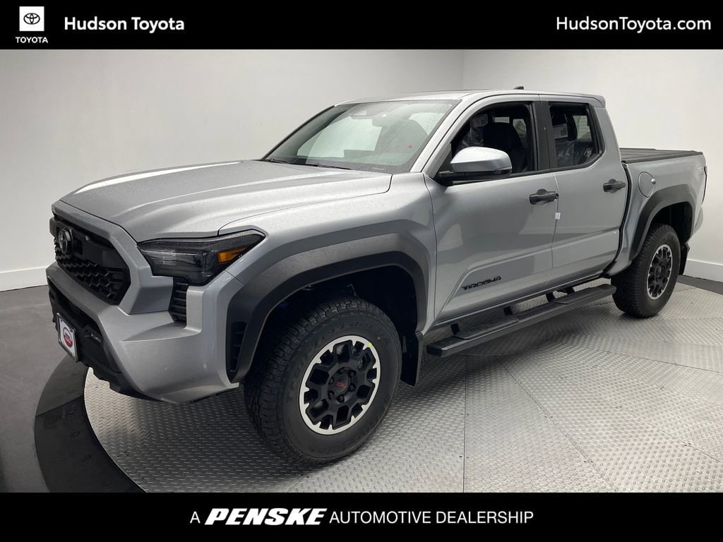 2025 Toyota Tacoma SR5's photo