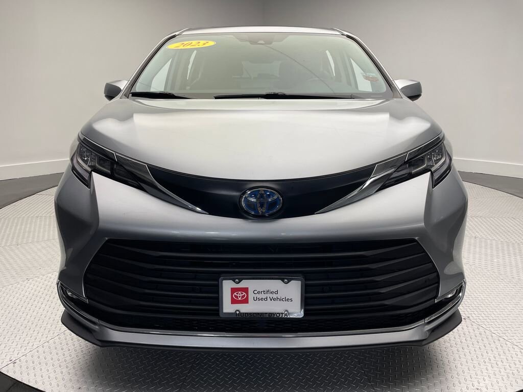 Certified 2023 Toyota Sienna XLE 8 Passenger Van Passenger Van