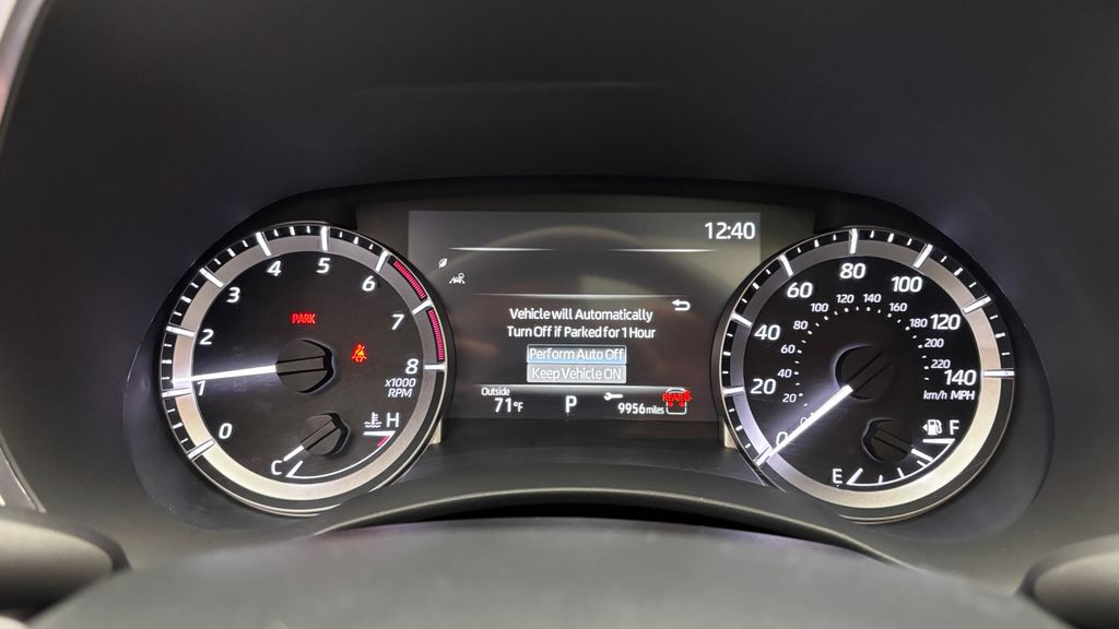2025 Toyota Highlander XLE - Photo 21