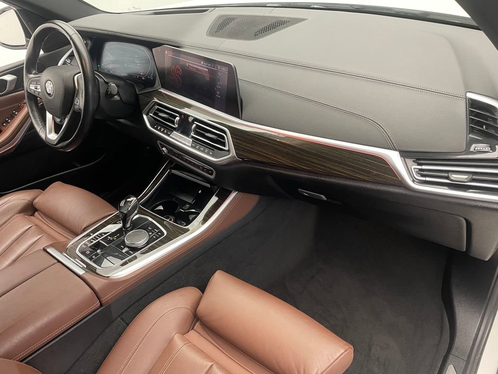 2020 BMW X5 40i - Photo 16