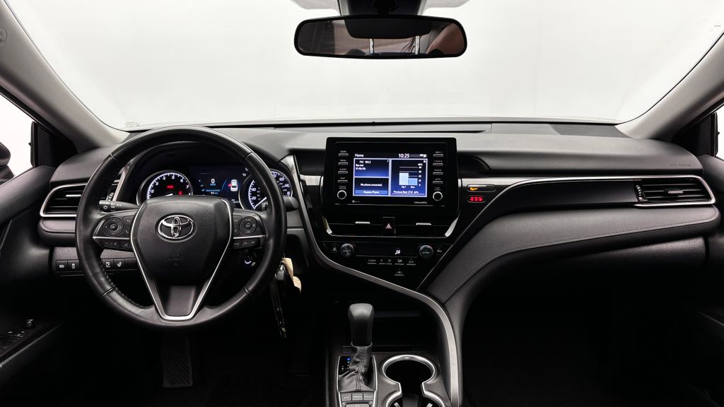 2024 Toyota Camry LE - Photo 25