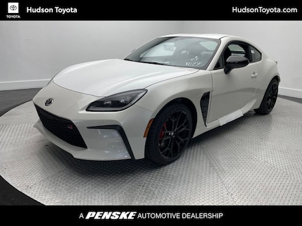 2025 Toyota GR86 Premium MT 2+2 COUPE 6 SPD M/T New