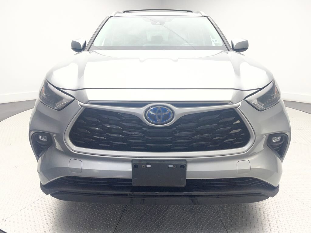 Certified 2022 Toyota Highlander Hybrid XLE SUV