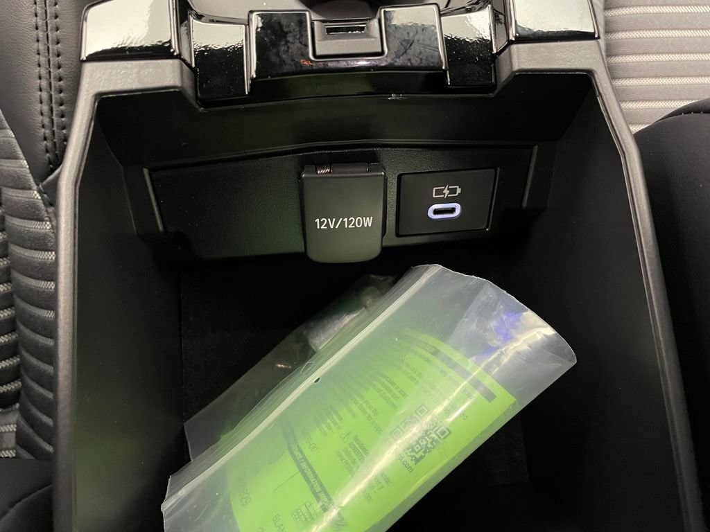 2026 Toyota Corolla XSE - Photo 30