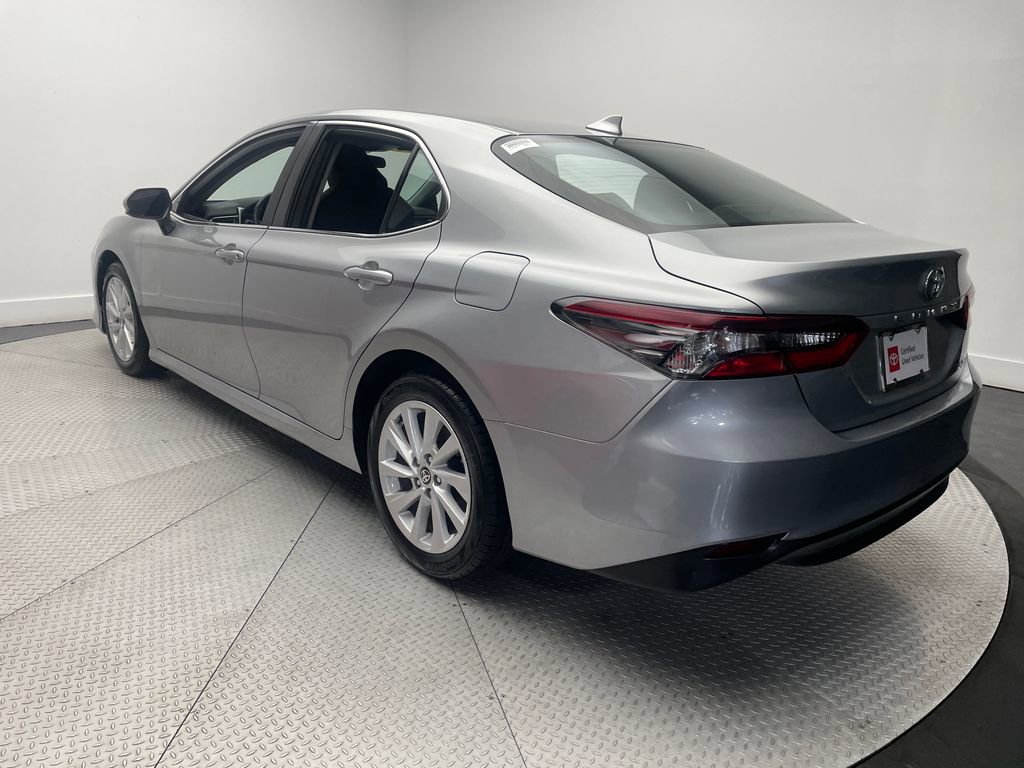 2024 Toyota Camry LE - Photo 7