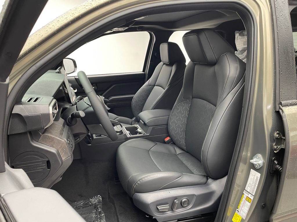 2026 Toyota Tacoma Limited - Photo 15