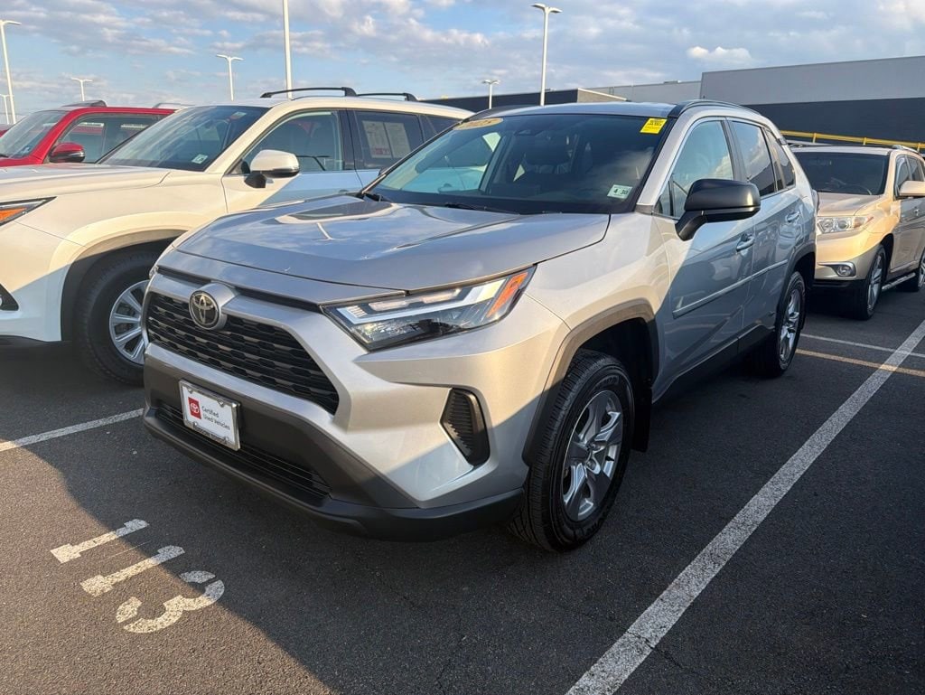 Used 2025 Toyota RAV4 Hybrid LE SUV