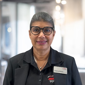 Staff member Johanny Ramos from ID_2c4848870383