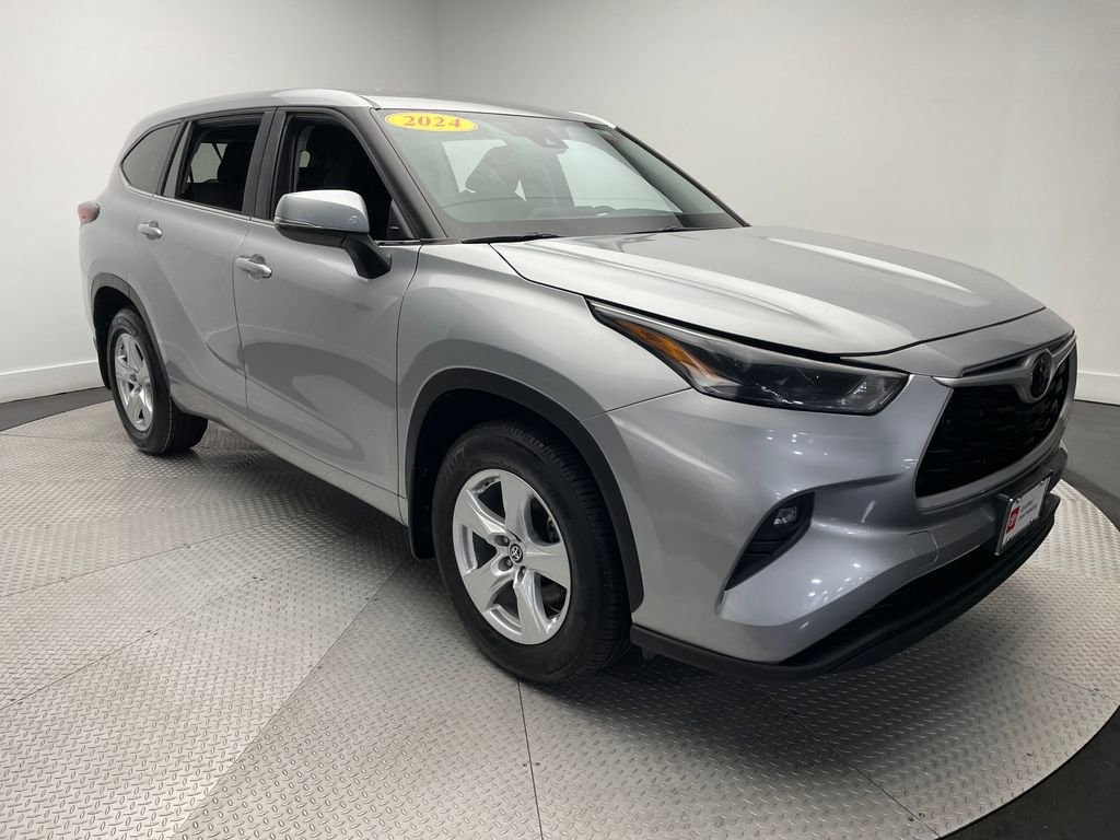 Certified 2024 Toyota Highlander LE SUV