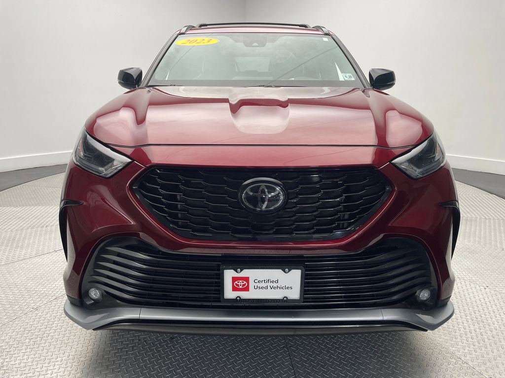 2023 Toyota Highlander XSE photo 2