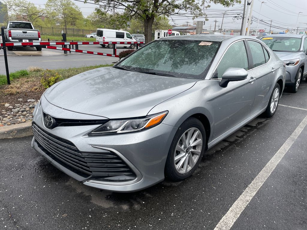 2024 Toyota Camry LE - Photo 36
