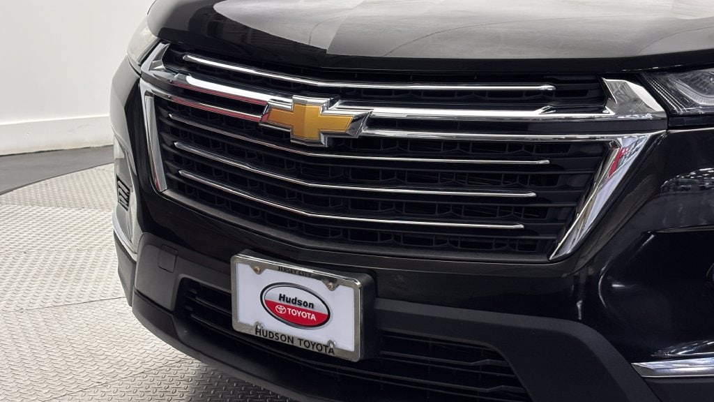 Used 2023 Chevrolet Traverse LT Cloth w/1LT SUV