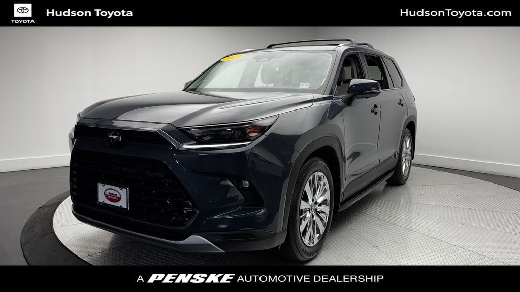 Used 2025 Toyota Grand Highlander Platinum SUV