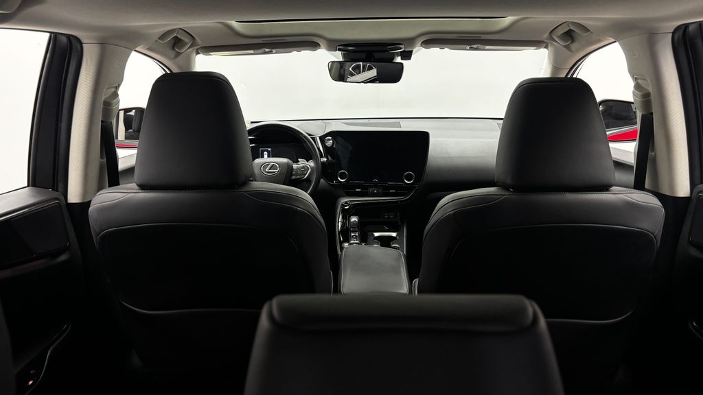2022 Lexus NX 350 - Photo 39