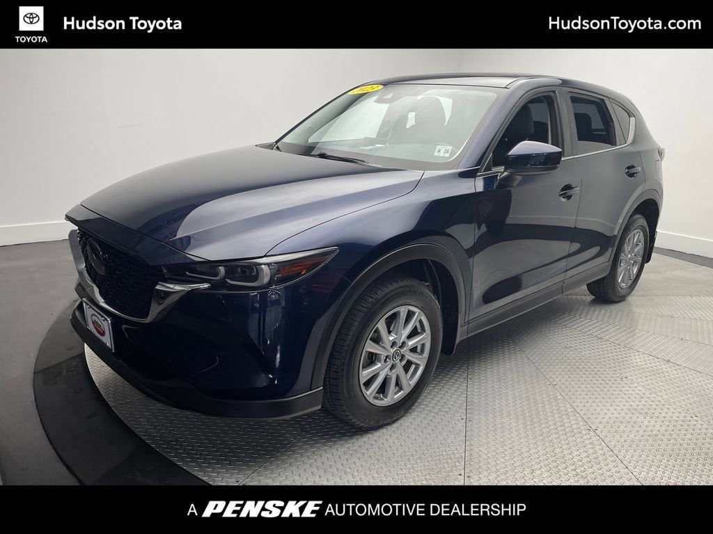 2023 Mazda CX-5 S Preferred package