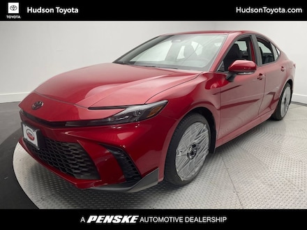 2025 Toyota Camry SE AWD SE AWD New