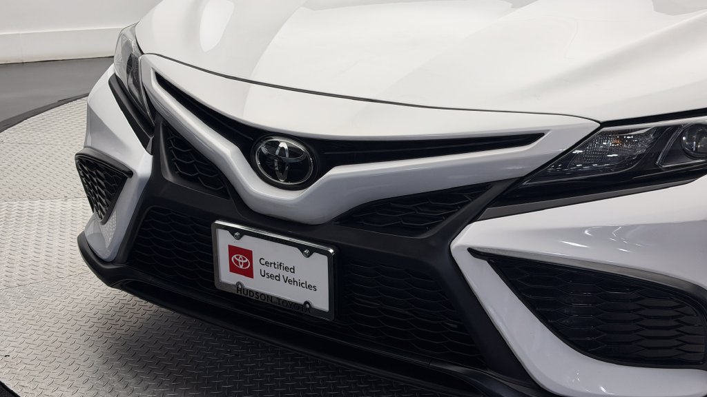 Used 2024 Toyota Camry SE Sedan