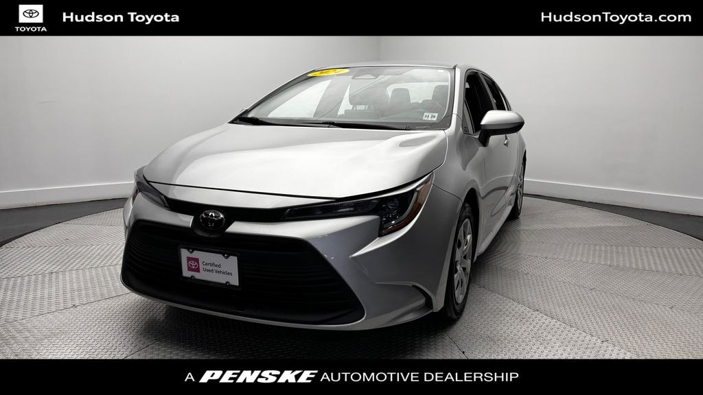 Certified 2024 Toyota Corolla LE Sedan