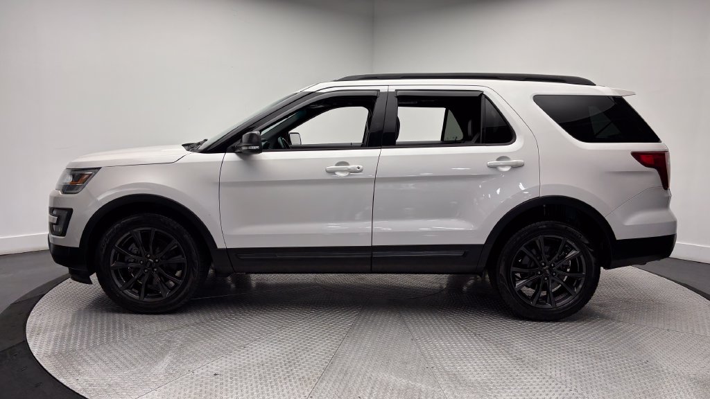 Used 2017 Ford Explorer XLT SUV