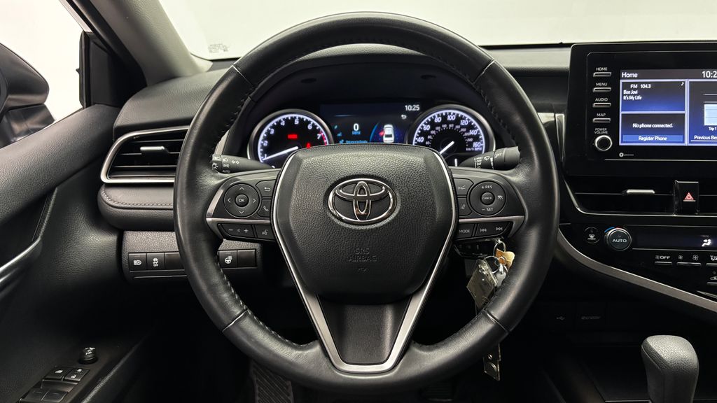 2024 Toyota Camry LE - Photo 24
