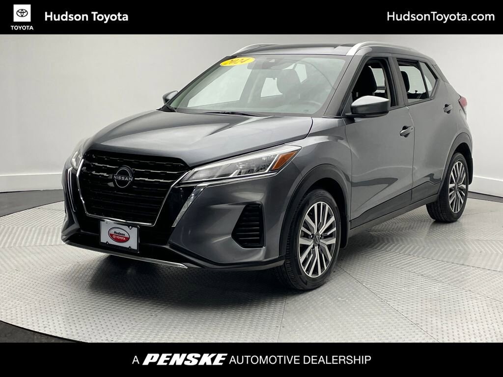 Used 2024 Nissan Kicks SV SUV