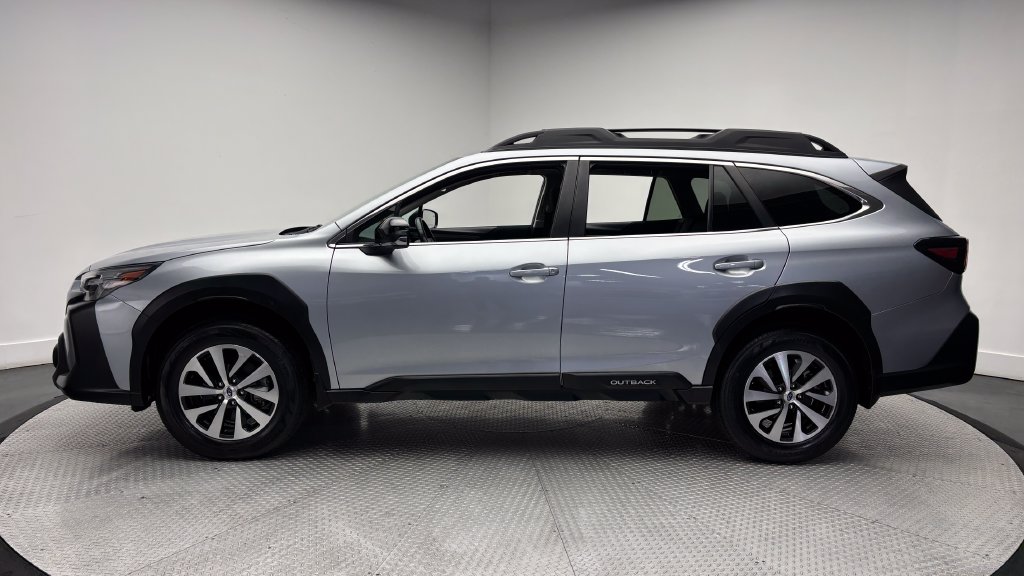 Used 2024 Subaru Outback Premium SUV