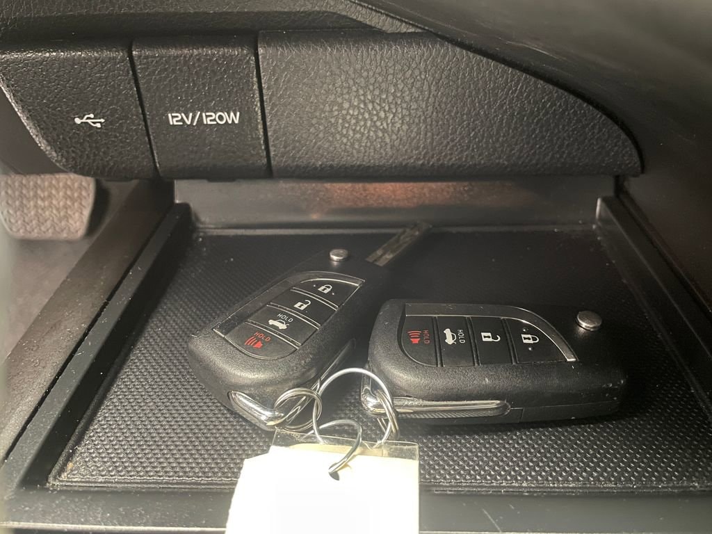 2024 Toyota Camry LE - Photo 28