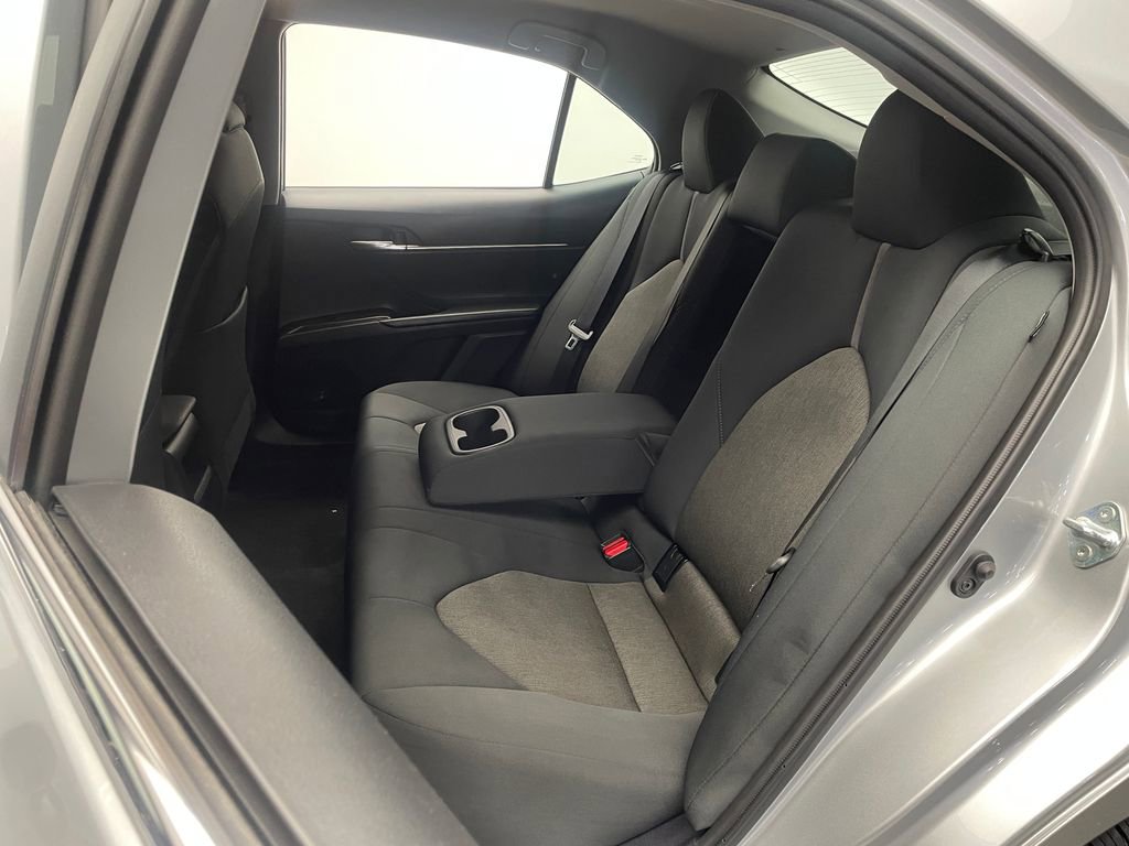 2024 Toyota Camry LE - Photo 34
