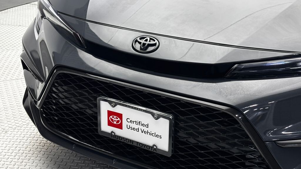 Certified 2025 Toyota Corolla SE Sedan