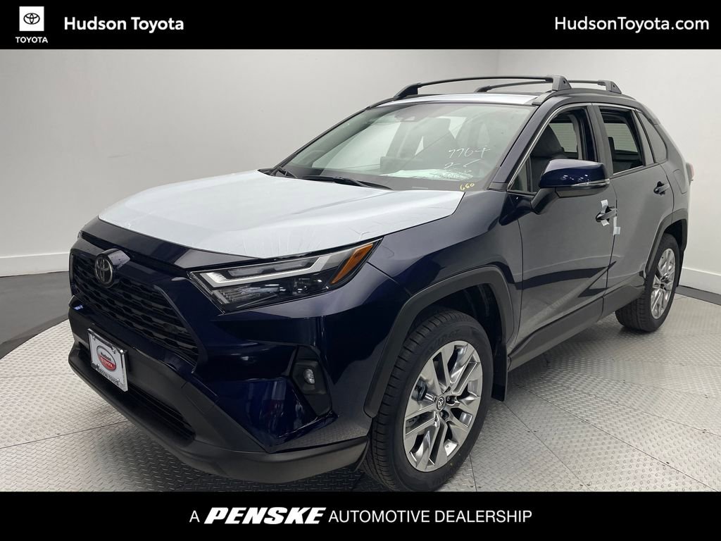 2025 Toyota RAV4 XLE Premium's photo