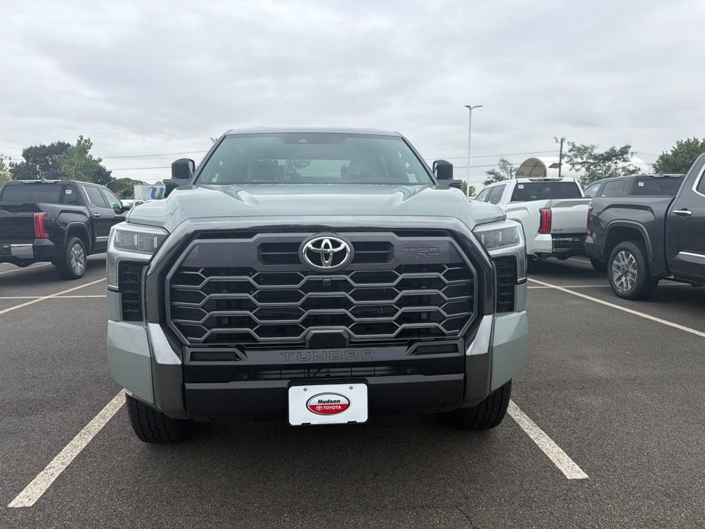 New 2026 Toyota Tundra Platinum PLATINUM CREWMAX 5.5