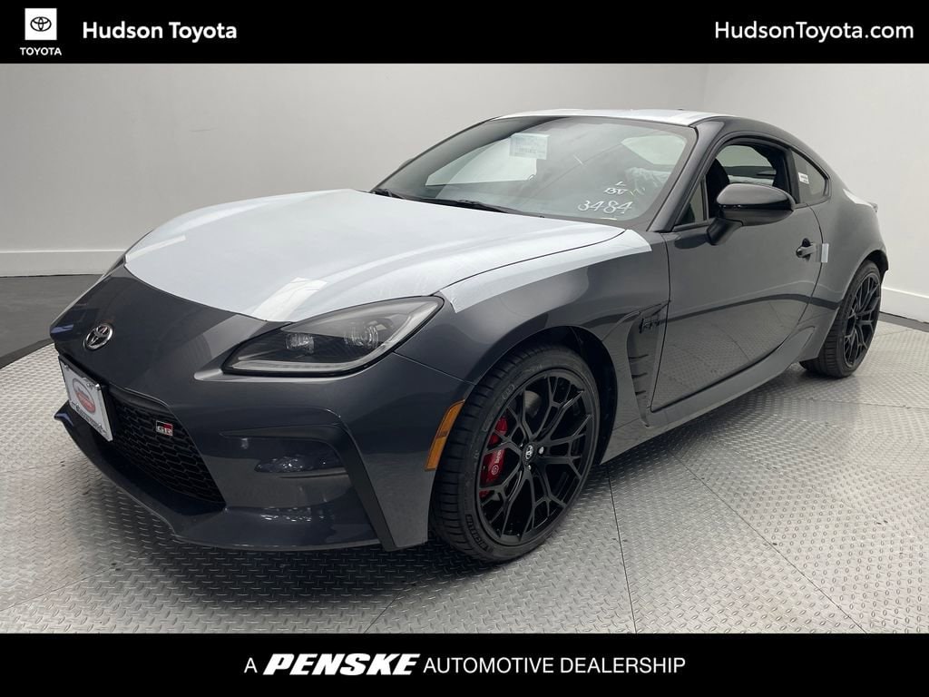 2025 Toyota GR86 Premium's photo