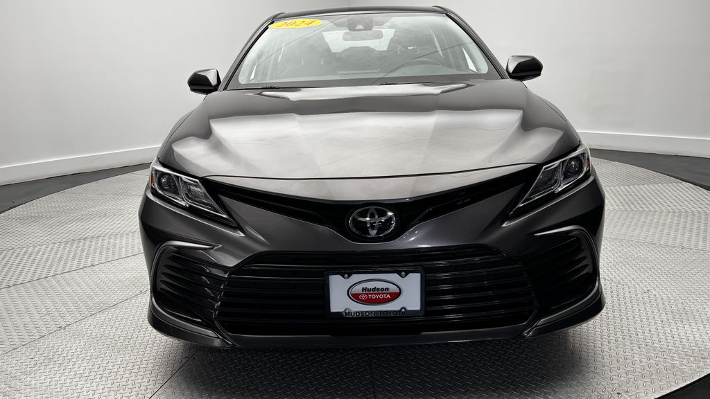 2024 Toyota Camry LE - Photo 36