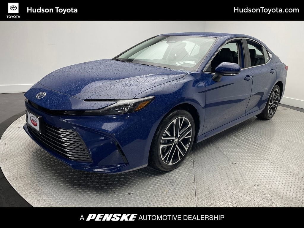 2026 Toyota Camry XLE's photo