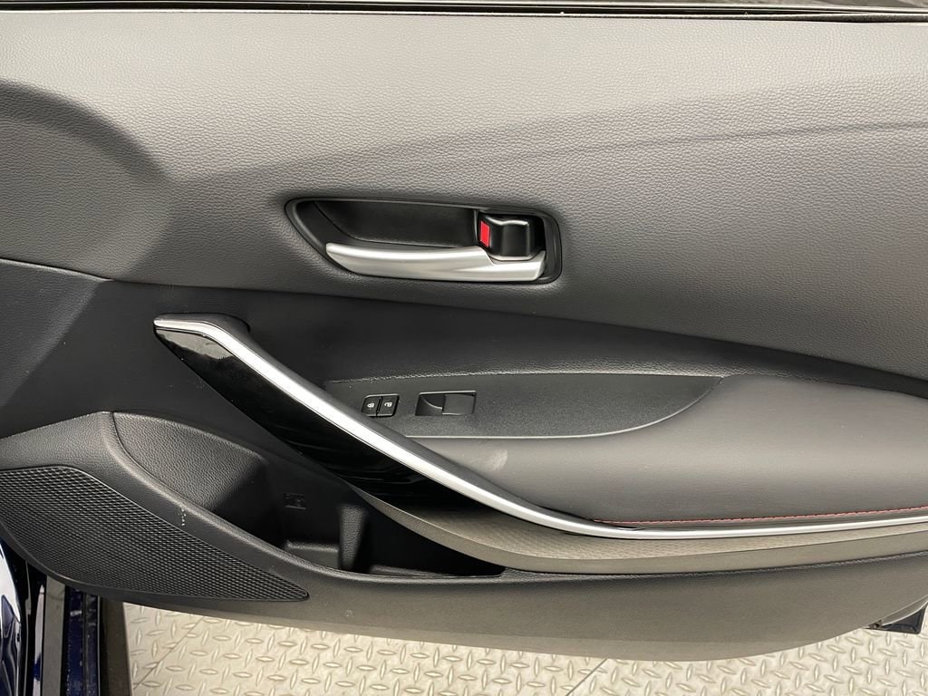 2026 Toyota Corolla XSE - Photo 14