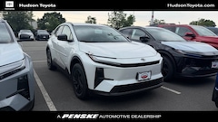 2026 Toyota C-HR SE SE AWD New