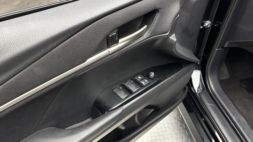 2025 Toyota Camry LE - Photo 17