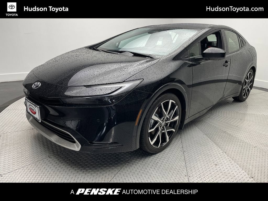 New 2025 Toyota Prius Plug-in Hybrid XSE Premium PLUG-IN HYBRID