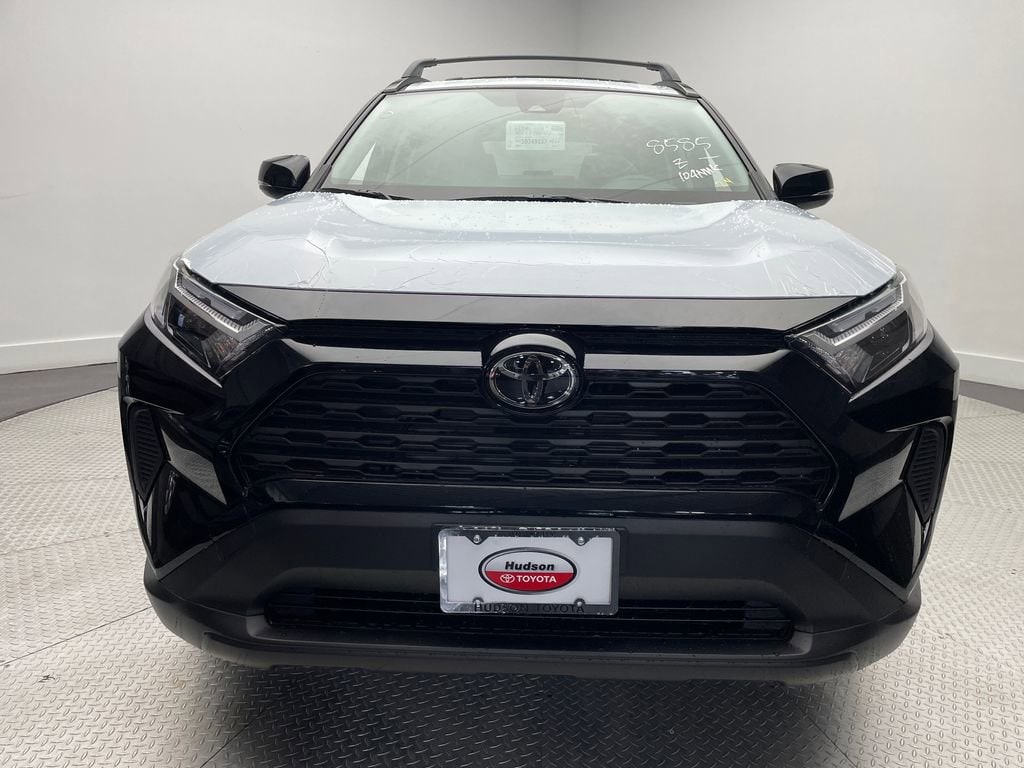 New 2025 Toyota RAV4 Hybrid LE LE AWD SUV