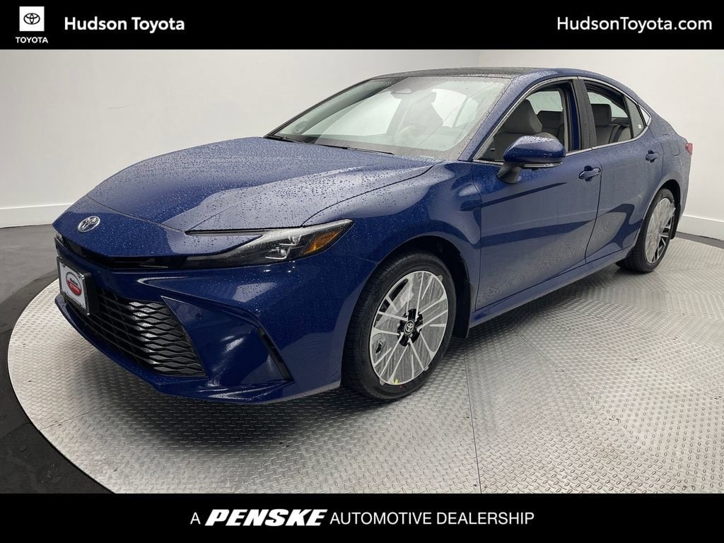 2026 Toyota Camry XLE's photo