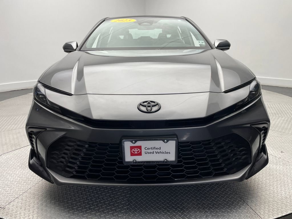 Used 2025 Toyota Camry SE Sedan