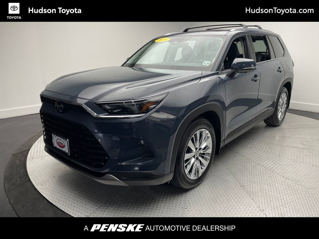 Used 2024 Toyota Grand Highlander Platinum SUV
