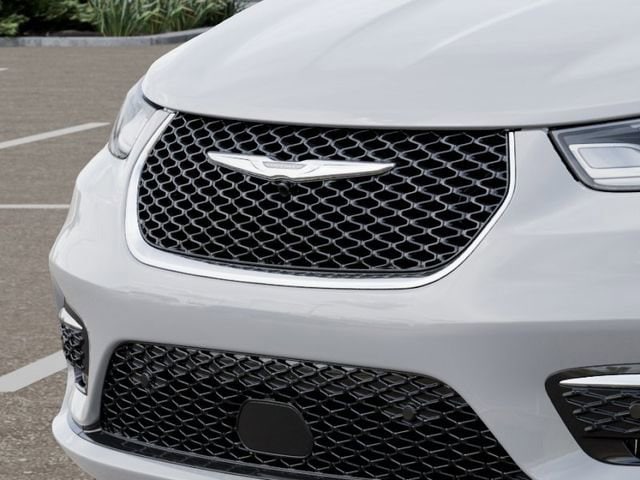 2026 Chrysler Pacifica Select - Photo 11