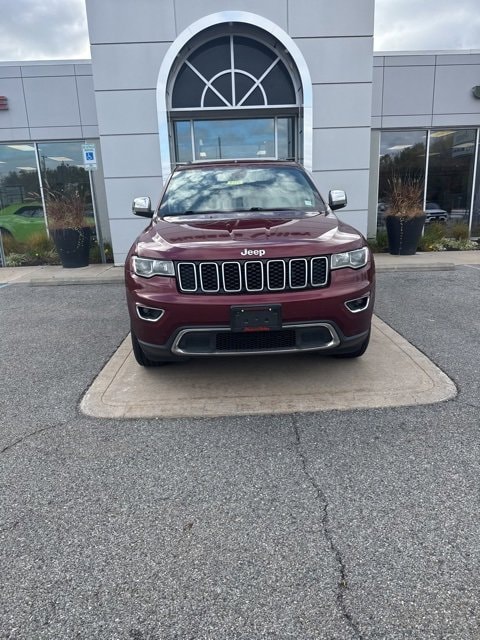 Certified 2018 Jeep Grand Cherokee Limited with VIN 1C4RJEBG3JC392824 for sale in Newburgh, NY