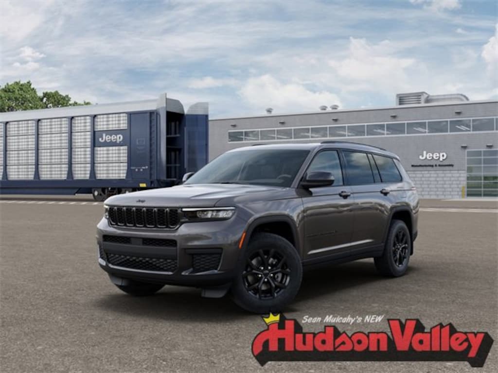 New 2025 Jeep Grand Cherokee L Laredo Sport Utility