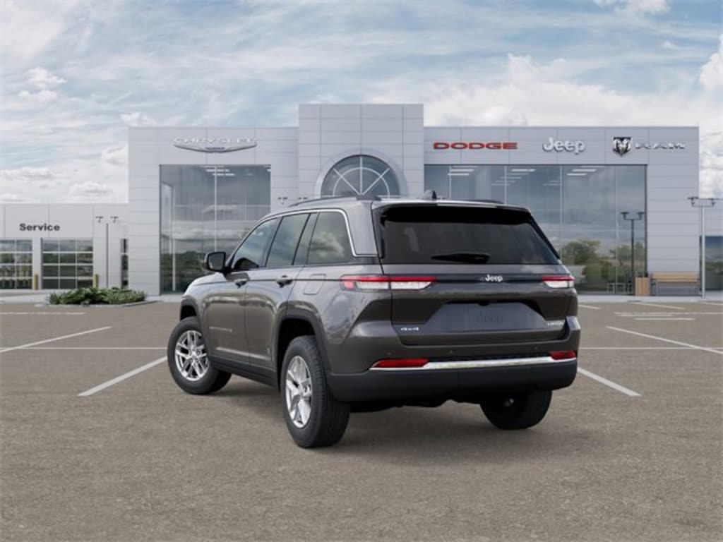 New 2025 Jeep Grand Cherokee Laredo Sport Utility